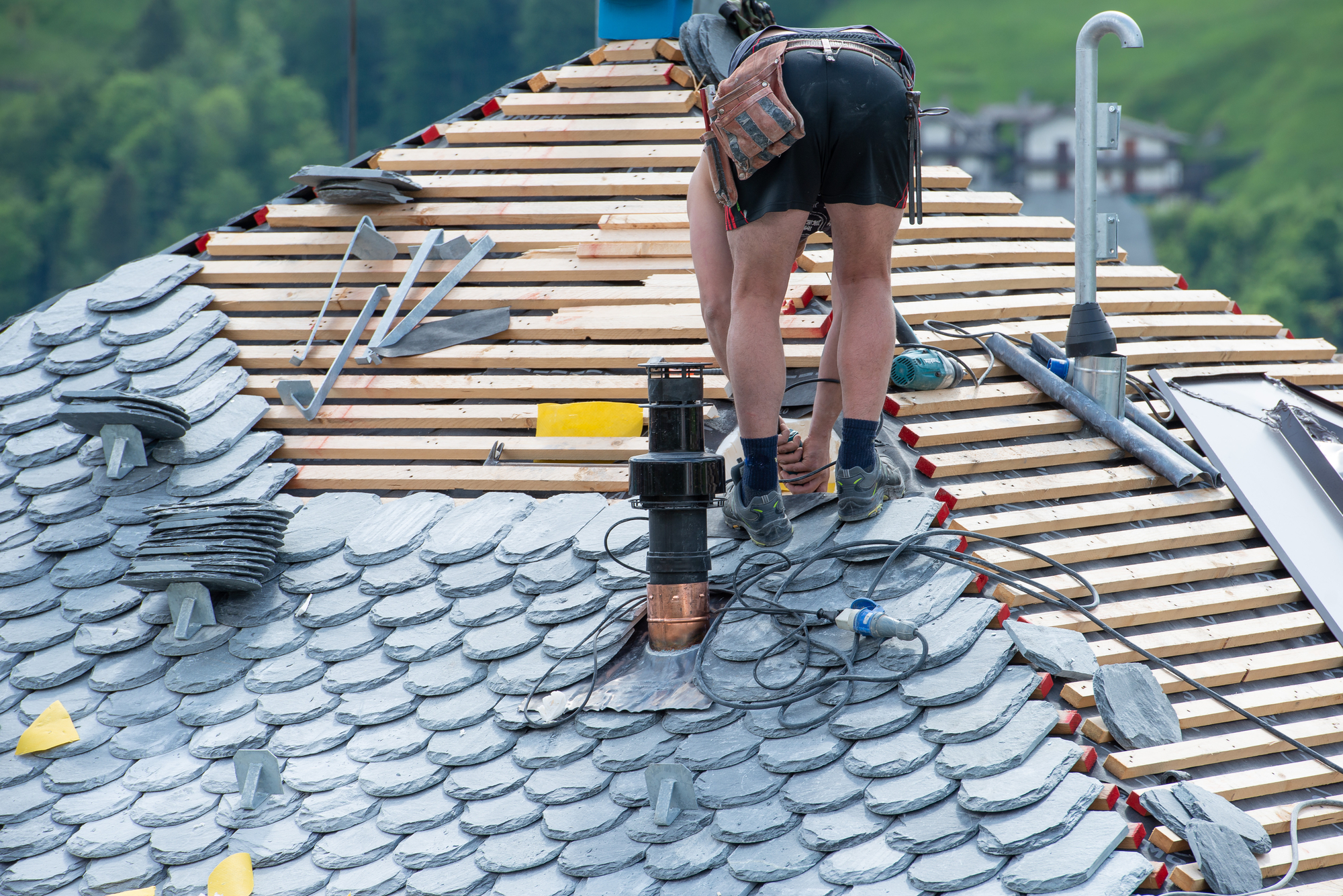 How Roofers Repair Common Roofing Problems